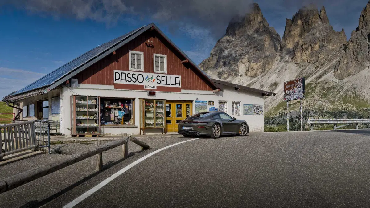 Porsche 911 GT3 Bergsport: 100 esemplari nati per le Alpi, e il cambio manuale è di serie (2)