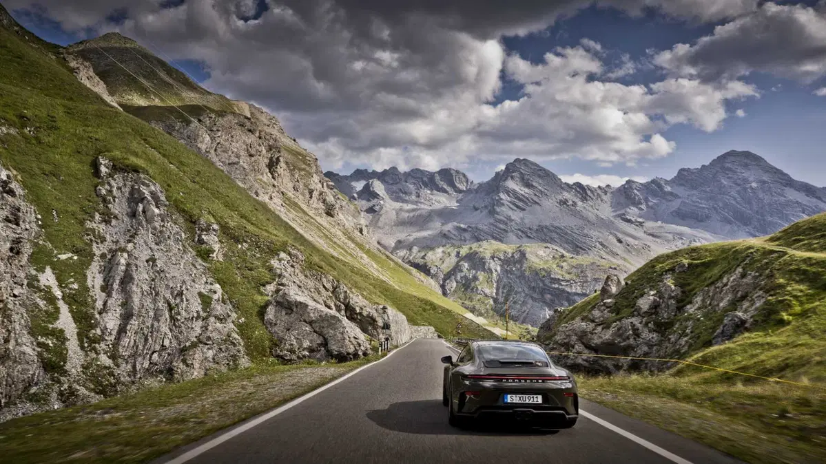 Porsche 911 GT3 Bergsport: 100 esemplari nati per le Alpi, e il cambio manuale è di serie (11)