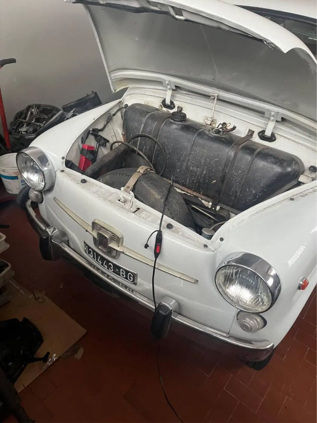 Fiat 600 d'epoca a Bergamo (3)