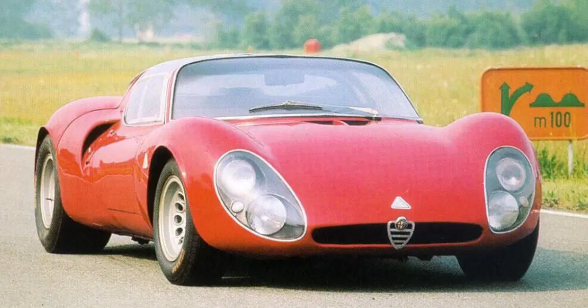 Alfa Romeo 33 Stradale venduta a 10 euro: gli eredi chiedono l'intervento del Ministero