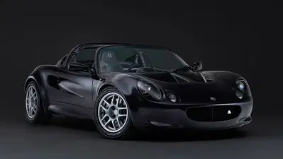 Lotus Elise S1 VHPK, la &ldquo;mini McLaren F1&rdquo; da 350.000 euro: 600 kg, 250 CV e posto guida centrale