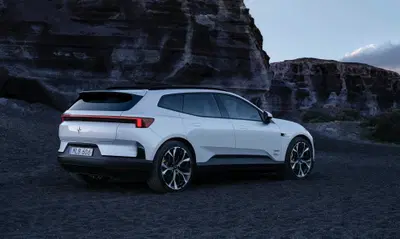 Polestar 4 SUV, torna il lunotto: forse la telecamera non bastava