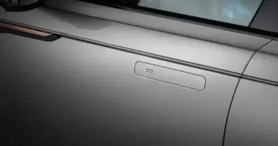 Maniglie a scomparsa, la Cina dice basta: 4,3 milioni di auto richiamate e Tesla &egrave; la prima della lista