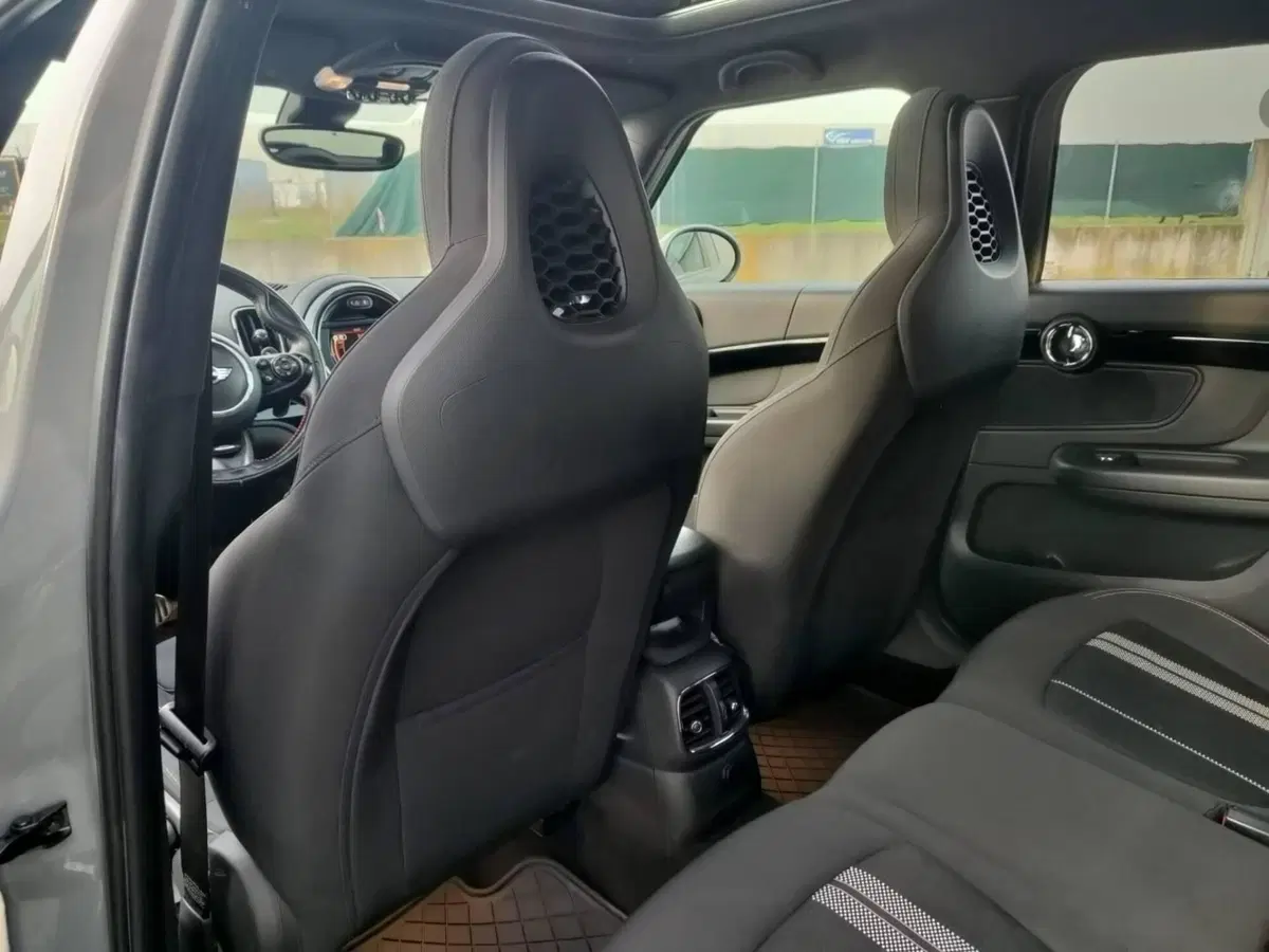 MINI Mini Countryman usata a Treviso (12)