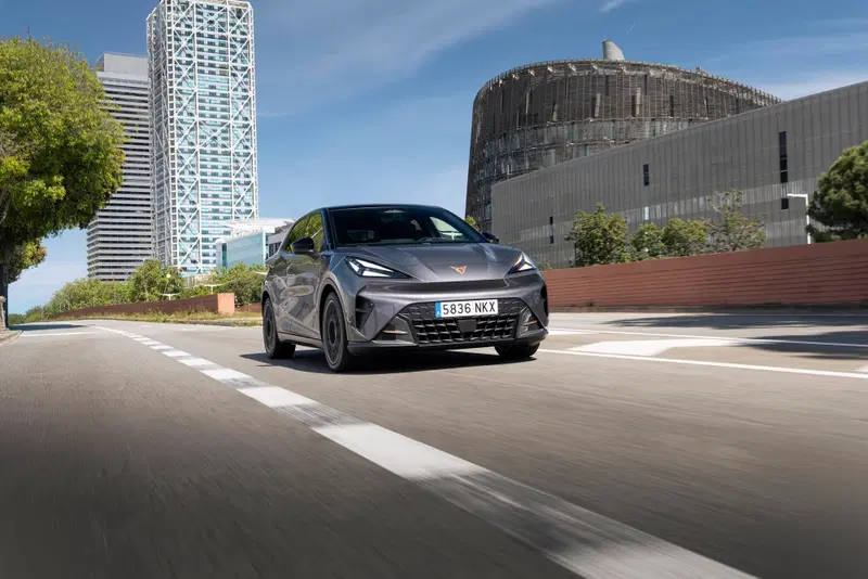 L'ultima arrivata: l'elettrica Cupra Raval