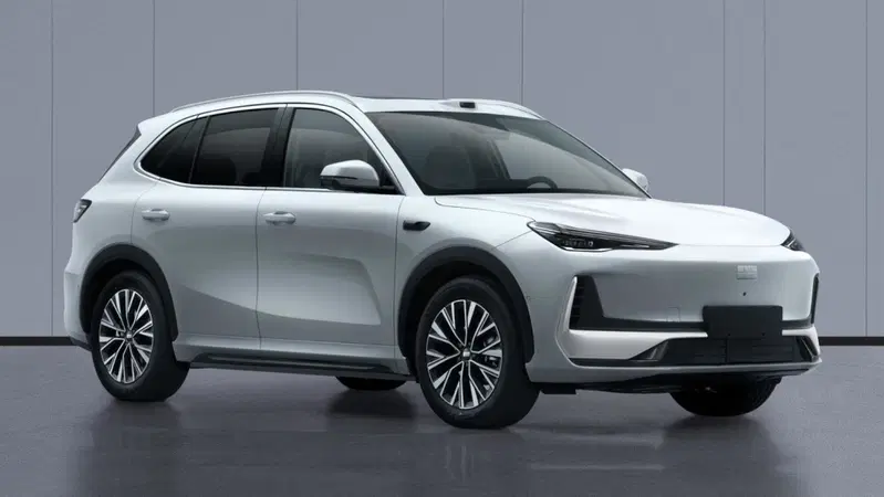 Geely sfida BYD con i nuovi supercharger da 1.800 kW: ricarica in 5 minuti