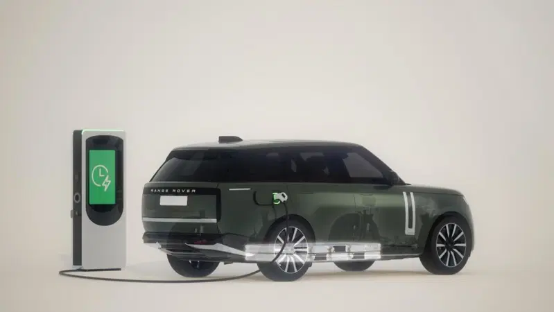 Batterie delle auto elettriche, quanto durano davvero: i numeri raccontano un'altra storia