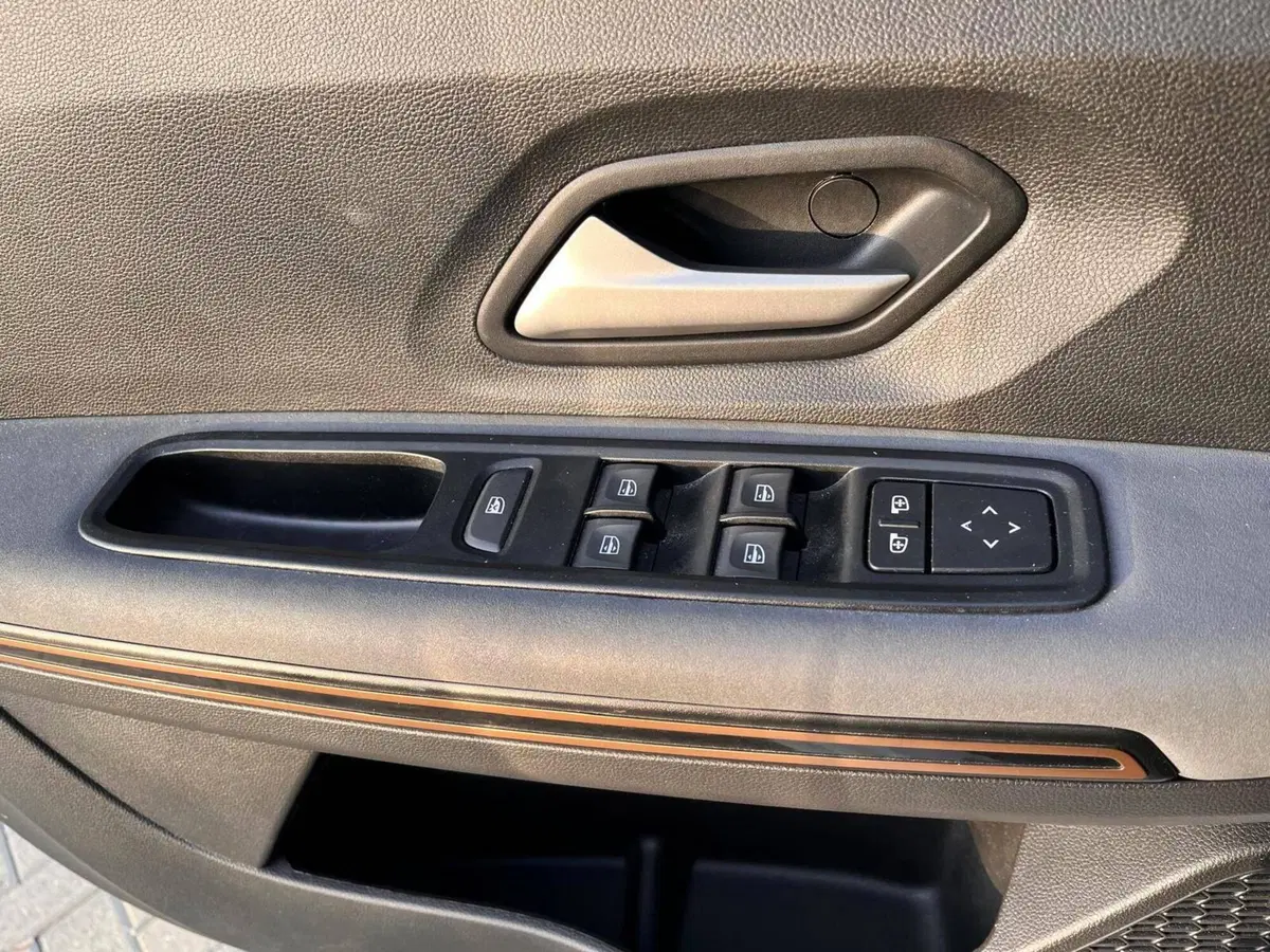 Dacia Sandero Stepway usata a Torino (10)