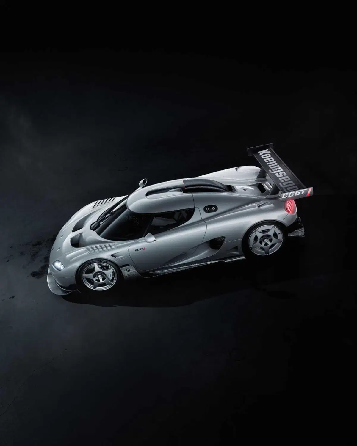 Koenigsegg CCGT1, la rivincita della hypercar che non corse mai: 1.600 CV e un'ala che pensa da sola (4)