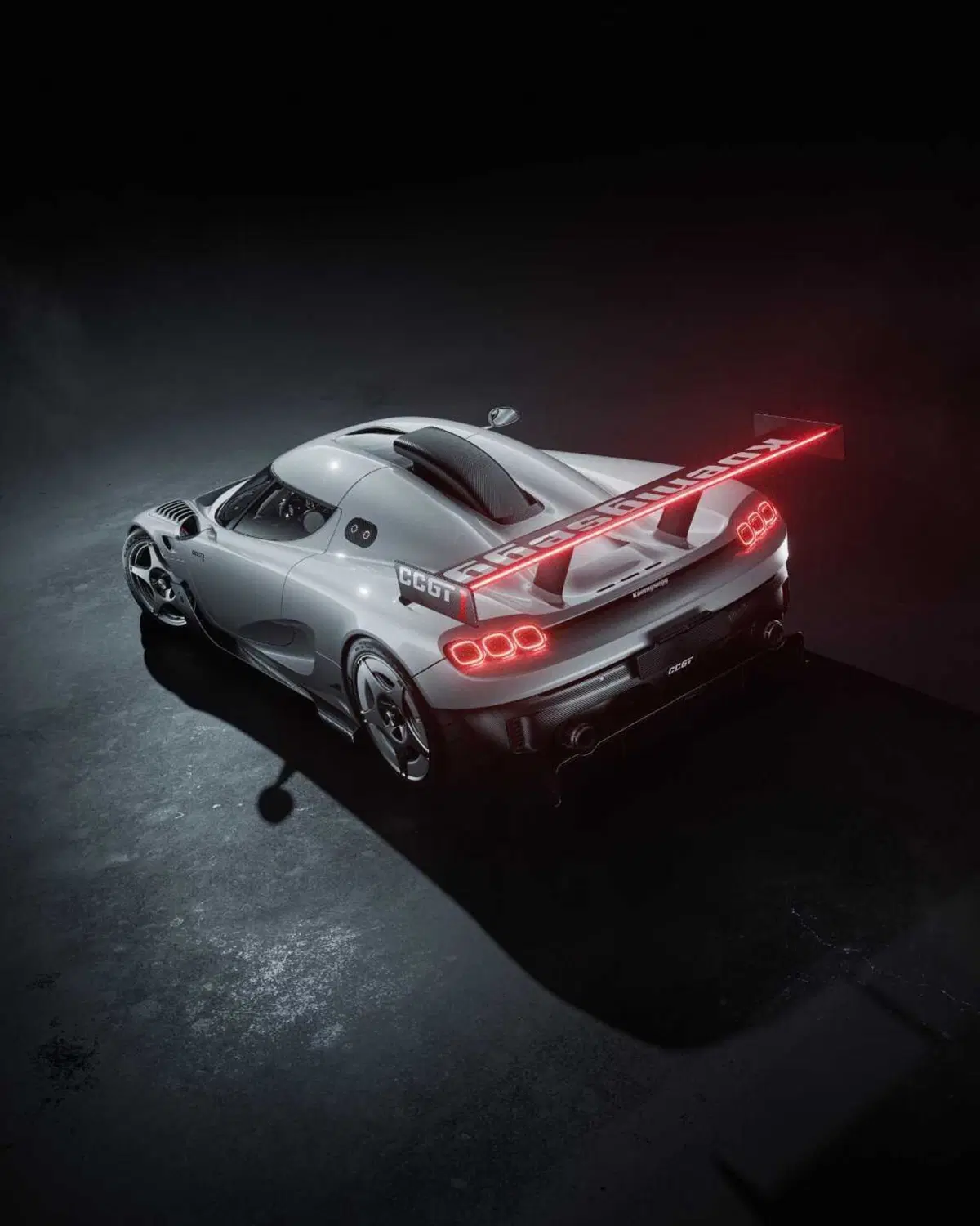 Koenigsegg CCGT1, la rivincita della hypercar che non corse mai: 1.600 CV e un'ala che pensa da sola (5)