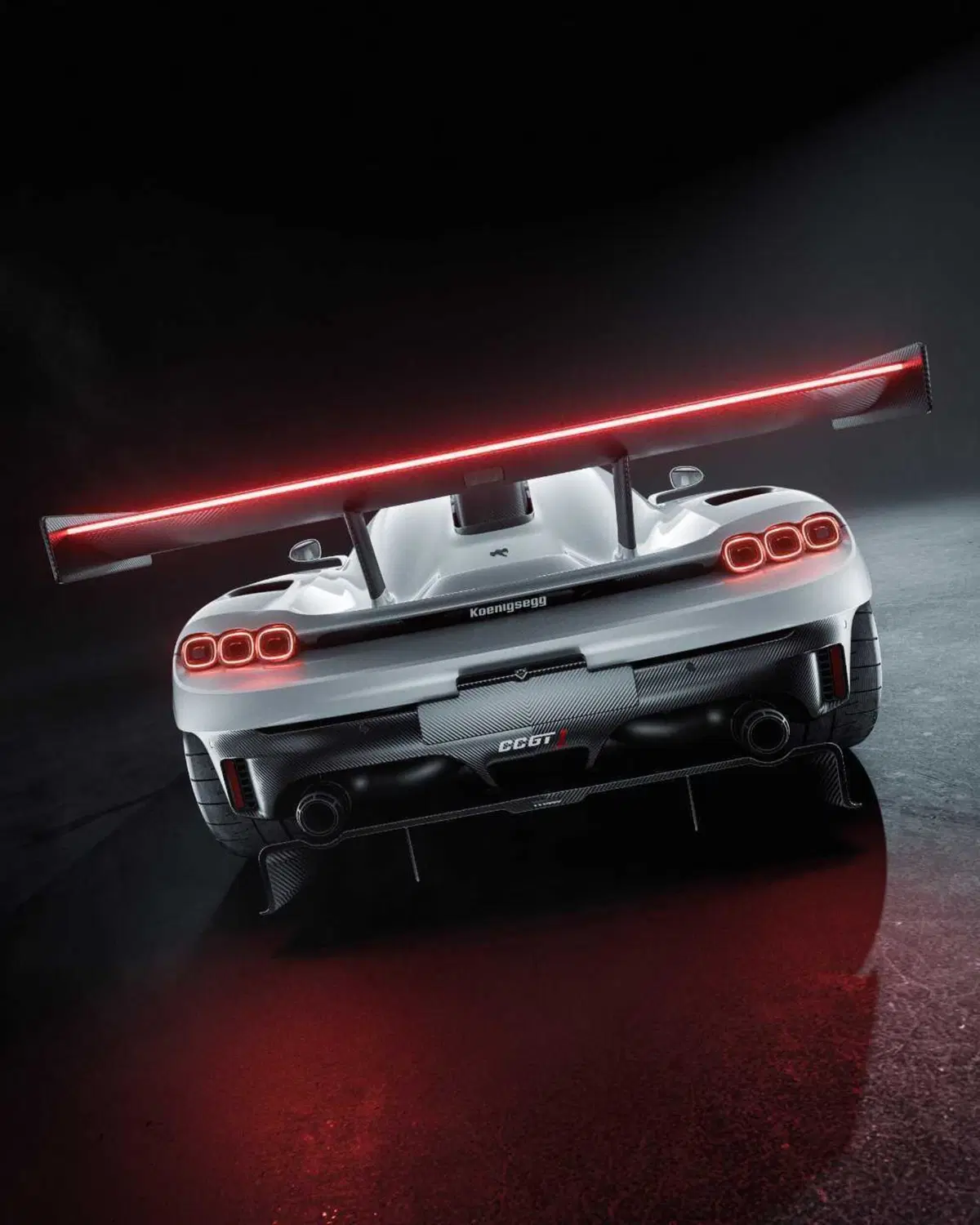 Koenigsegg CCGT1, la rivincita della hypercar che non corse mai: 1.600 CV e un'ala che pensa da sola (8)