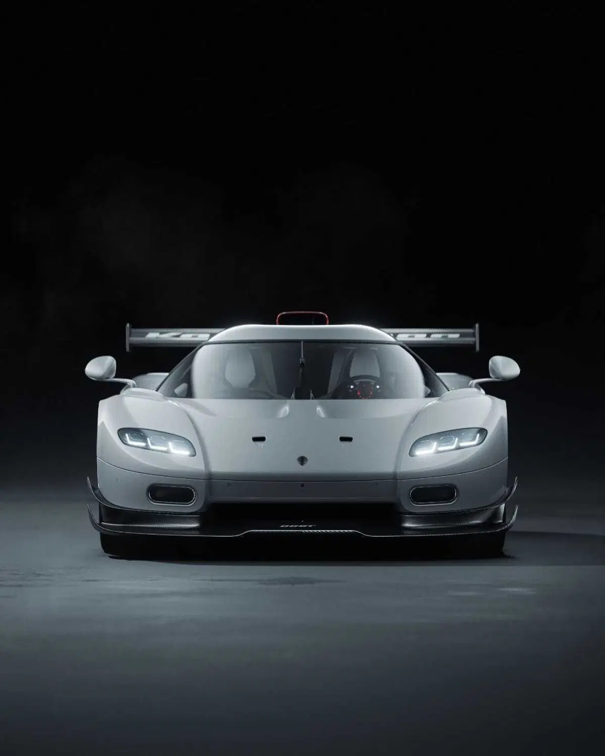 Koenigsegg CCGT1, la rivincita della hypercar che non corse mai: 1.600 CV e un'ala che pensa da sola (16)