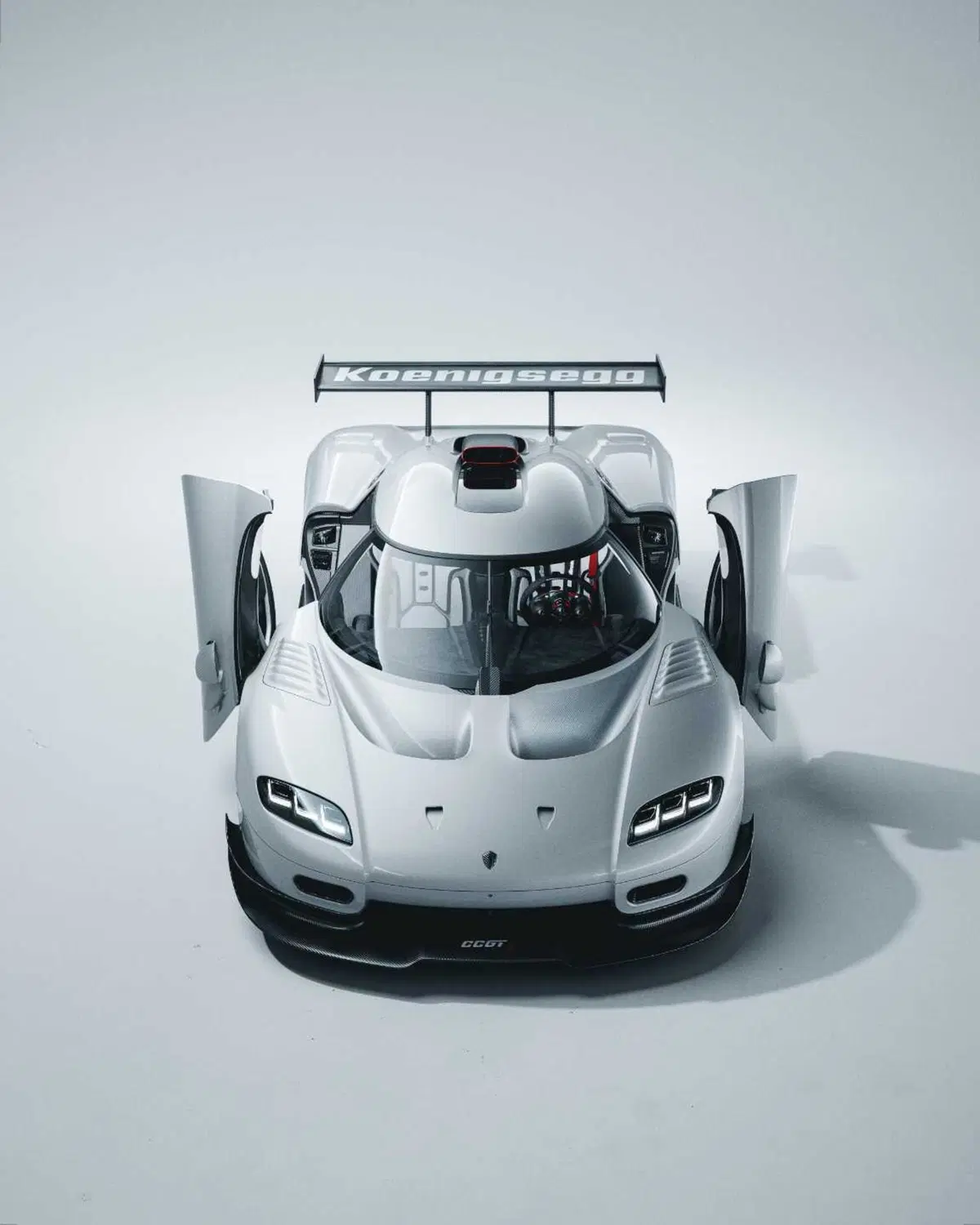 Koenigsegg CCGT1, la rivincita della hypercar che non corse mai: 1.600 CV e un'ala che pensa da sola (17)