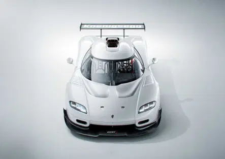 Koenigsegg CCGT1, la rivincita della hypercar che non corse mai: 1.600 CV e un'ala che pensa da sola