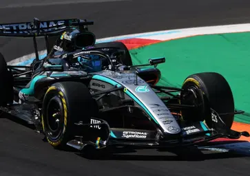 F1. Monza si accende con Russell in FP2, ma è giallo Ferrari: cosa c’è dietro il testacoda di Leclerc?