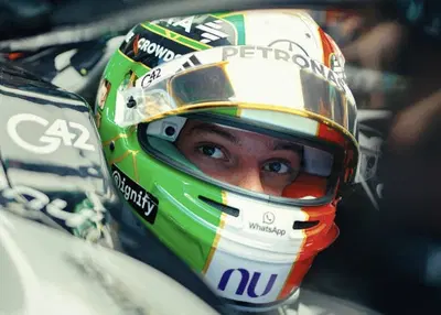F1. "Ho dovuto fare traiettorie assurde": Antonelli svela il retroscena del sacrificio per Russell in qualifica a Monza