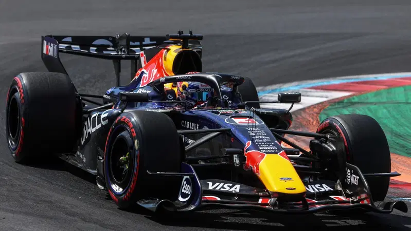 F1. 'Voglio solo una macchina che funzioni': ecco cosa è successo a Verstappen nelle qualifiche di Monza