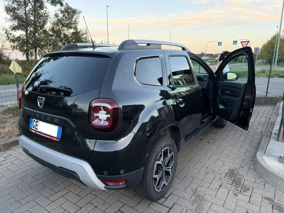 Dacia Duster usata a Torino (17)