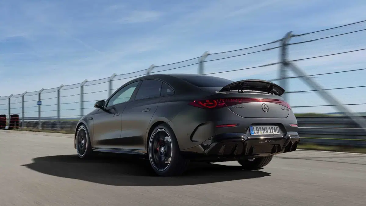 Mercedes-Benz CLA (2025-->>) (5)