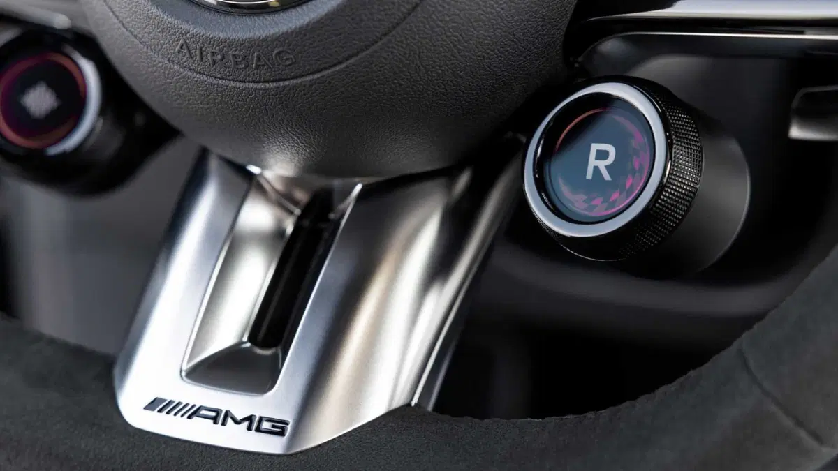 Mercedes-Benz CLA (2025-->>) (14)