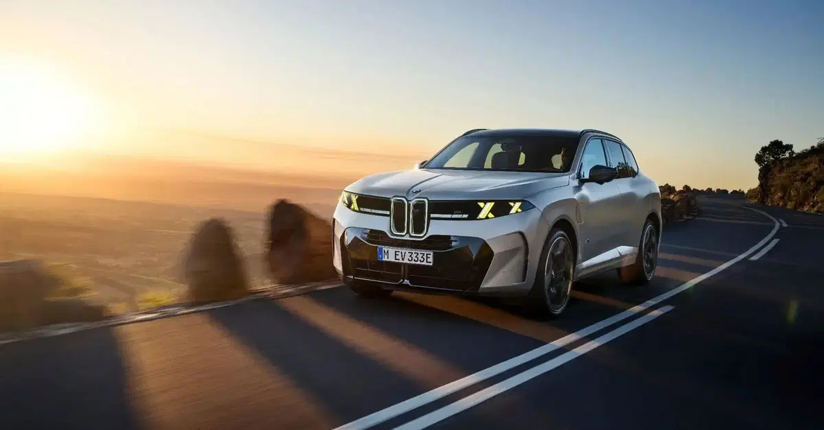 BMW X5, debutto italiano al Salone Auto Torino 2026: il nuovo SUV protagonista insieme a iX3 e i3