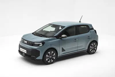Nuova Dacia Spring: cambia tutto, e ora l'elettrica low cost è davvero europea