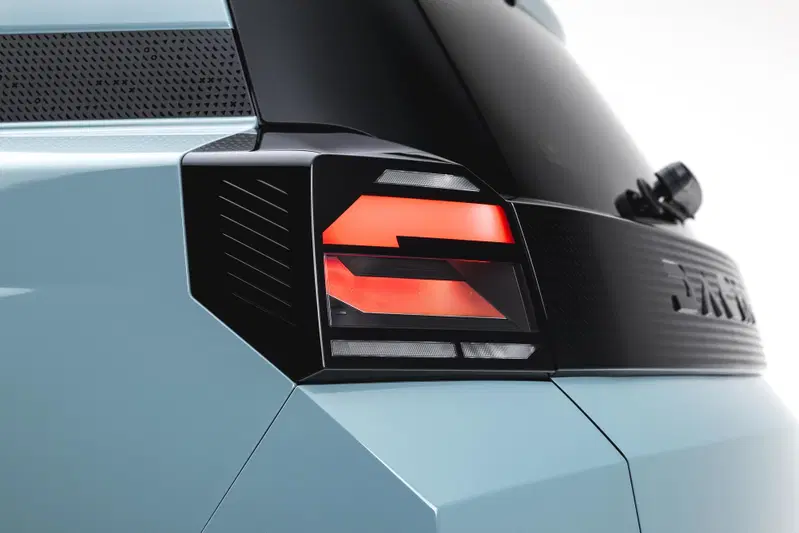 Il design riprende le forme delle Dacia contemporanee