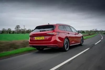 Skoda Superb verso l'addio: Octavia e Superb potrebbero diventare una sola auto