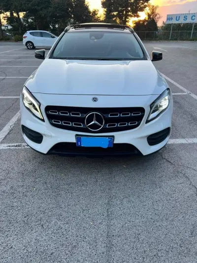 Mercedes-Benz GLA SUV 200 d Automatic Executive del 2019 usata a Rimini