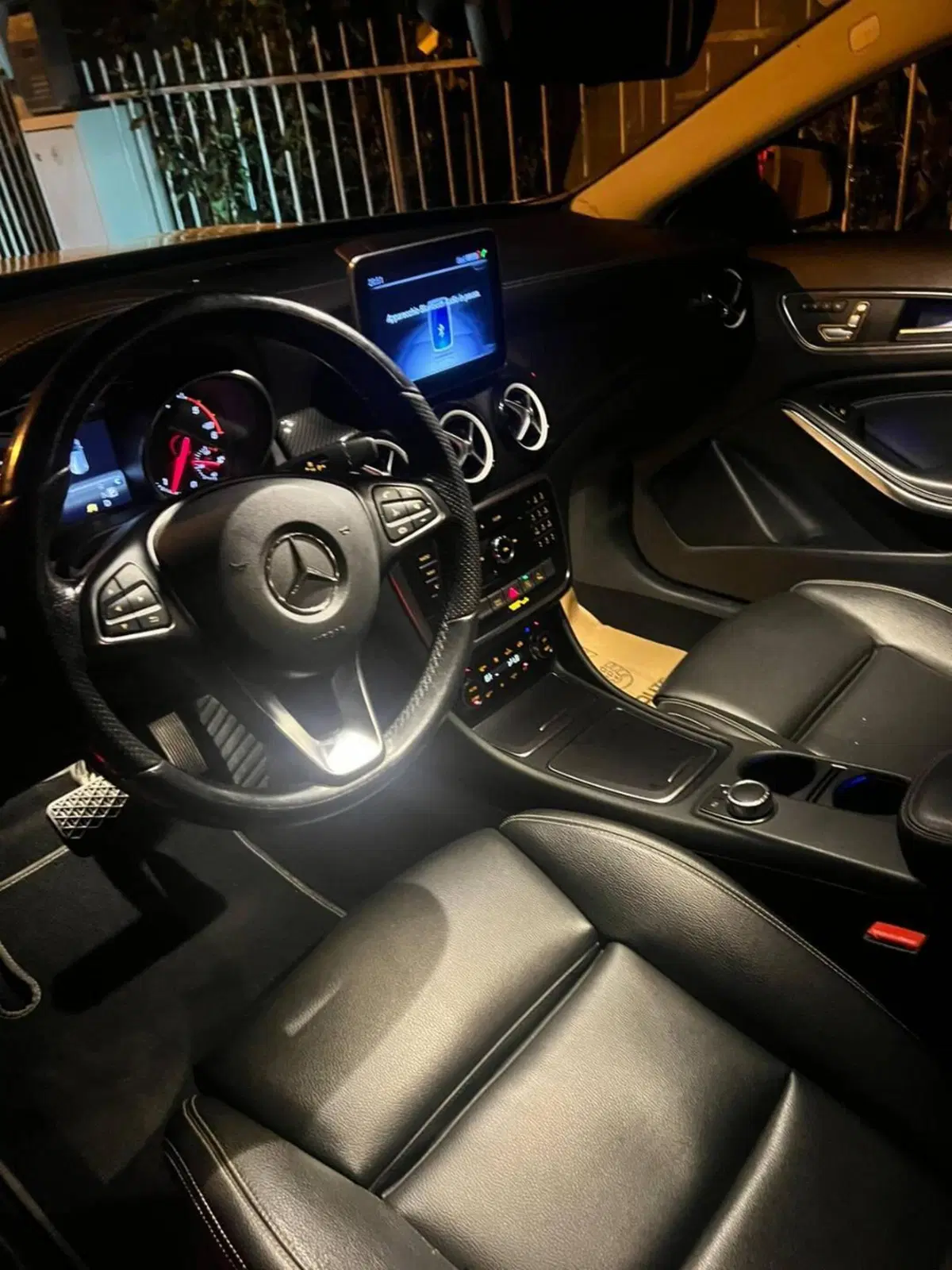 Mercedes-Benz GLA SUV usata a Rimini (8)