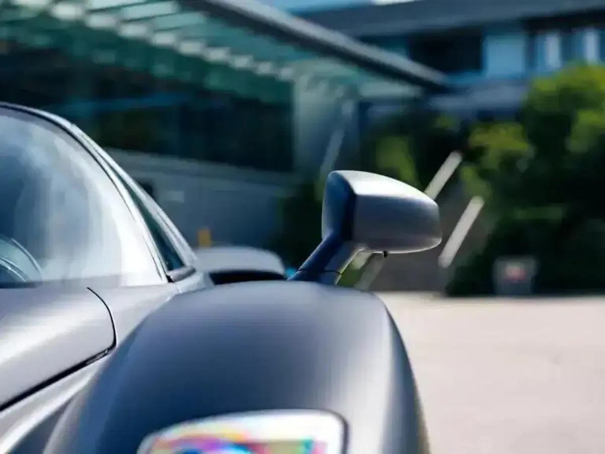Ferrari Enzo nera opaca, ne esiste una sola al mondo: ora è in vendita (14)