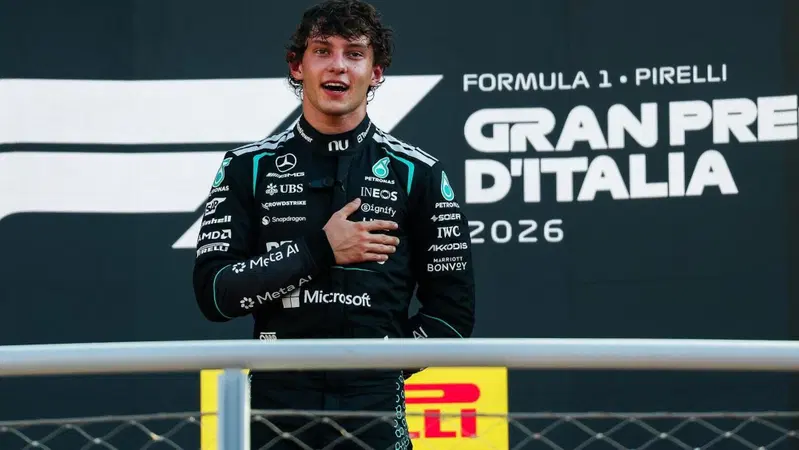 F1. Kimi Antonelli corre veloce anche con la testa. Wolff: ‘È come un’intelligenza artificiale”
