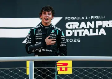 F1. Kimi Antonelli corre veloce anche con la testa. Wolff: ‘È come un’intelligenza artificiale”