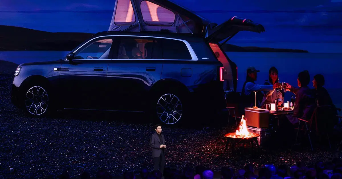Xiaomi Skynomad N90 Max, il SUV cinese che diventa un camper con un tetto elettrico