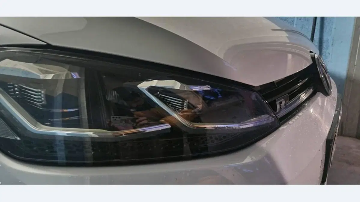 Volkswagen e-Golf usata a Napoli (2)