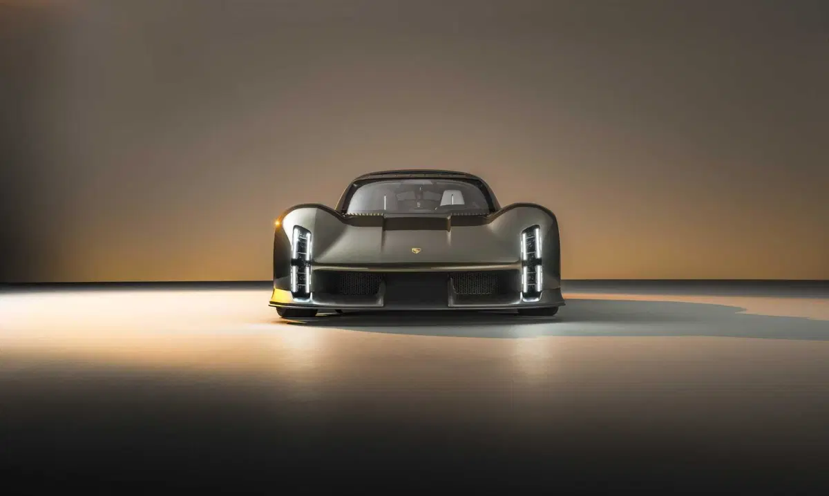 Porsche, la prossima supercar potrebbe essere una Audi che in realtà è una Lamborghini (7)