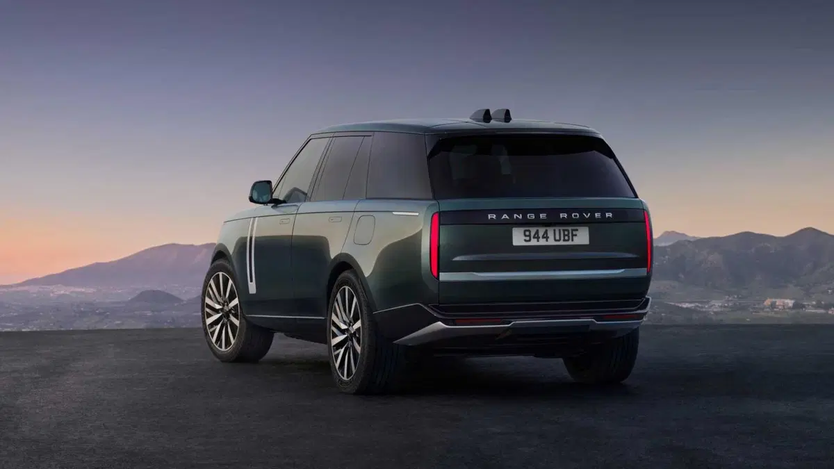Land Rover Range Rover EV550 SV Black awd 550cv auto (3)