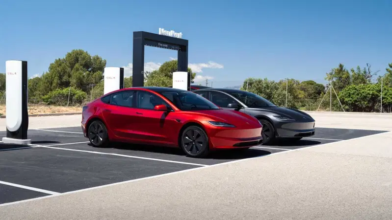 Tesla in ricarica