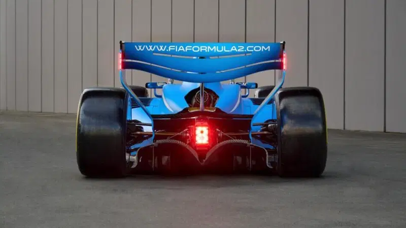 “Così prepareremo i campioni di domani”: svelata a Monza la nuova F2 2027 progettata per la F1