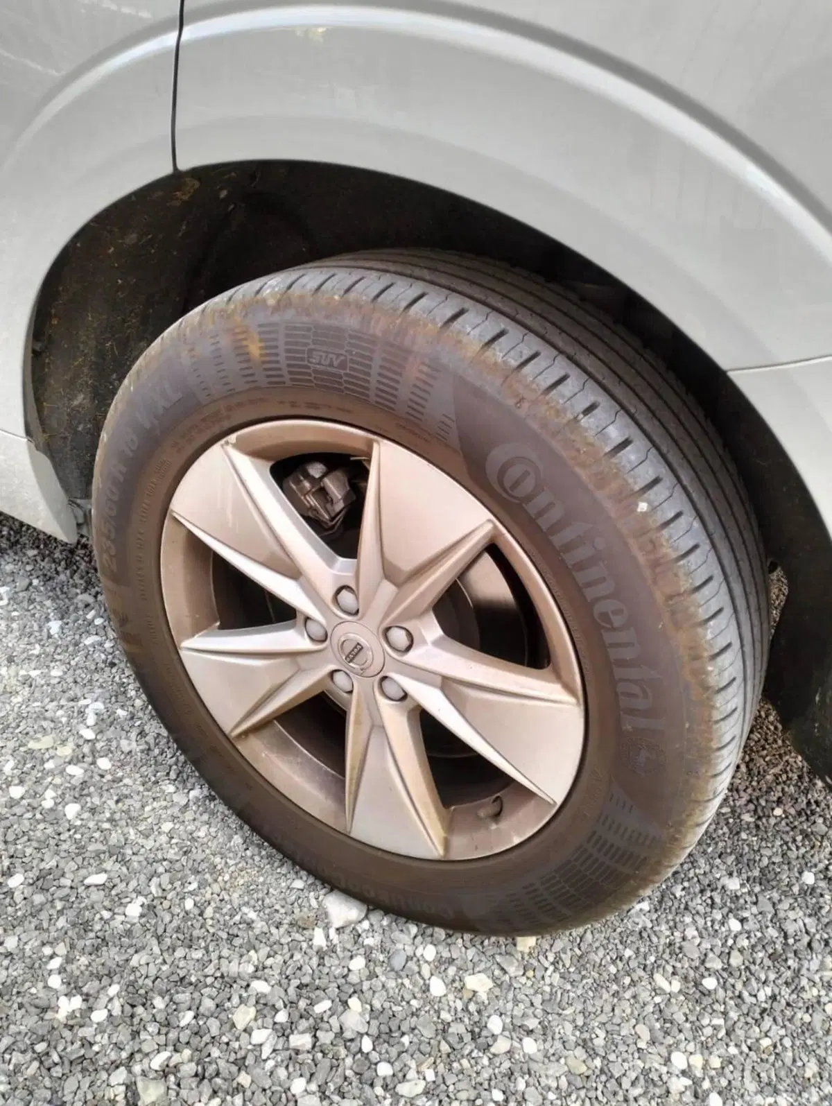 Volvo XC60 usata a Lecco (4)