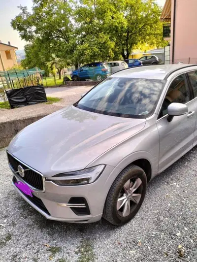 Volvo XC60 2.0 b4 Core auto del 2022 usata a Cesana Brianza