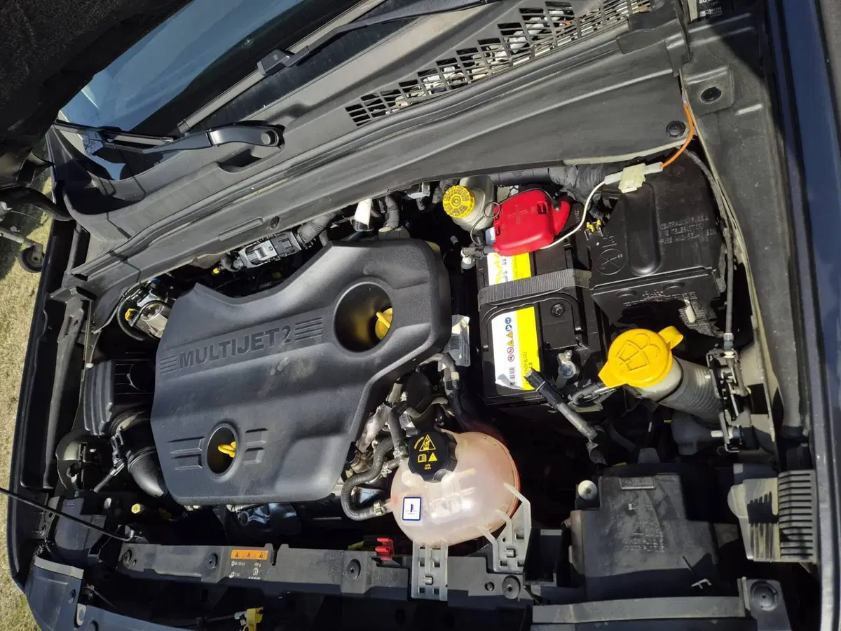 Jeep Renegade usata a Savona (8)