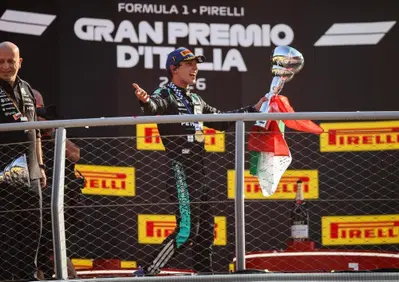 F1. “Il casco a Valentino Rossi e il tricolore a casa. Spero Toto mi dia la coppa!”: Antonelli a cuore aperto prima della trappola di Madrid 