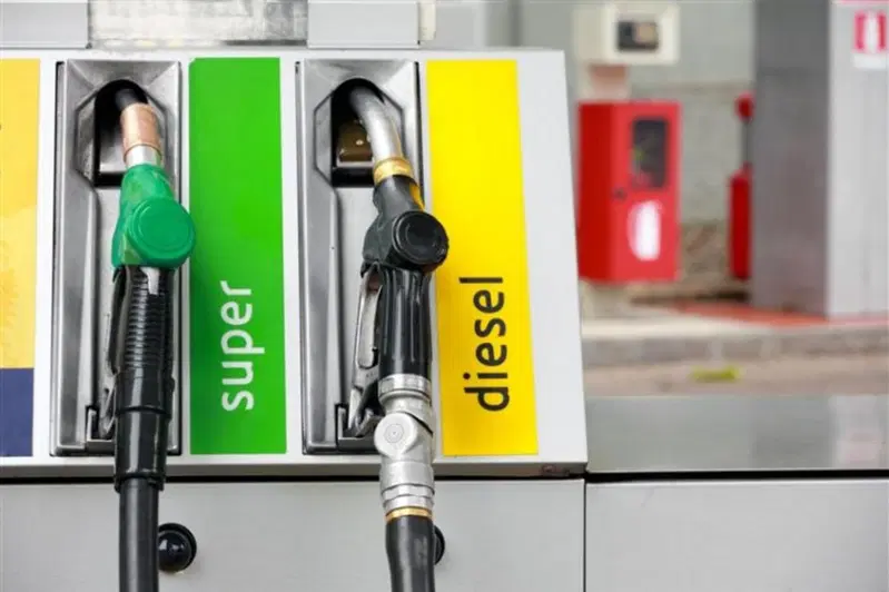 Costi elevati alla pompa di benzina