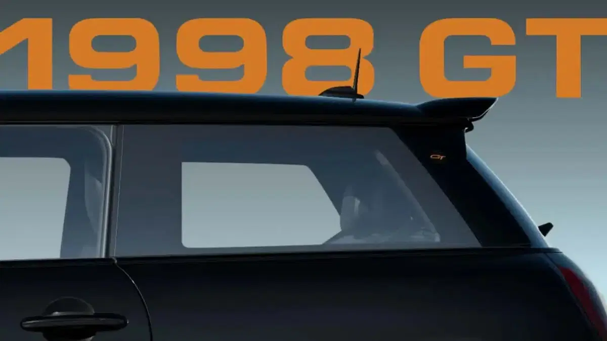 Nuova Mini Cooper 1998 GT Edition: look e assetto da JCW, ma sotto il cofano c’è una sorpresa