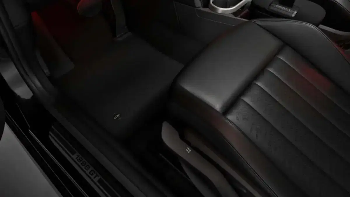 Nuova Mini Cooper 1998 GT Edition: look e assetto da JCW, ma sotto il cofano c’è una sorpresa (5)