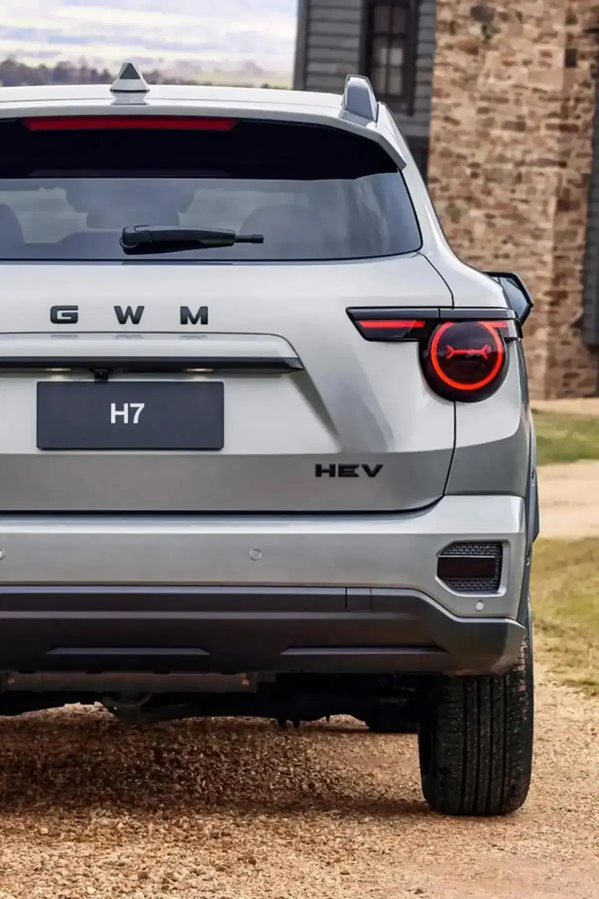 GWM H7 e Tank 300, prezzi e arrivo in Italia: al Salone Auto Torino debutta la nuova gamma (6)