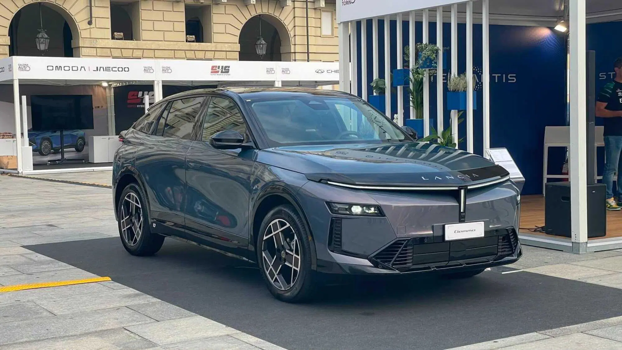Lancia Gamma Eccola Dal Vivo A Torino Design Motori E Il Nodo Melfi Lancia Gamma Eccola Dal Vivo A Torino Design Motori E Il Nodo Melfi