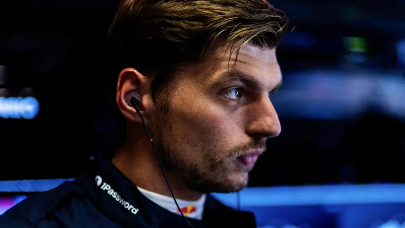 F1, Verstappen dopo il venerdì a Madrid: “Abbiamo raccolto ottimi dati, ma cerchiamo più passo”