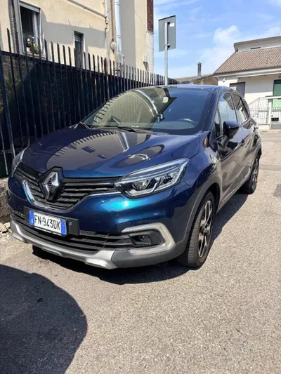 Renault Captur 0.9 TCe 12V 90 CV Start&Stop Life del 2018 usata a Baranzate